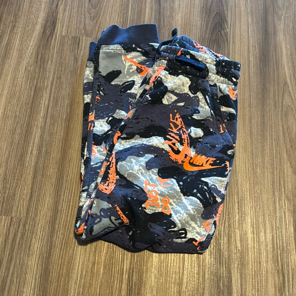 Boys Nike graffiti joggers